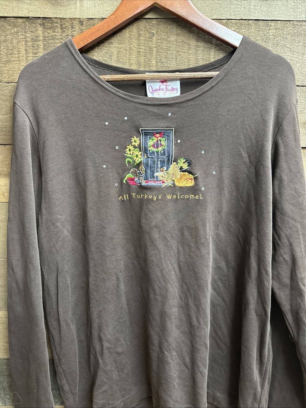Quacker Factory "All Turkeys Welcome!" Thanksgiving long-sleeve Brown top L